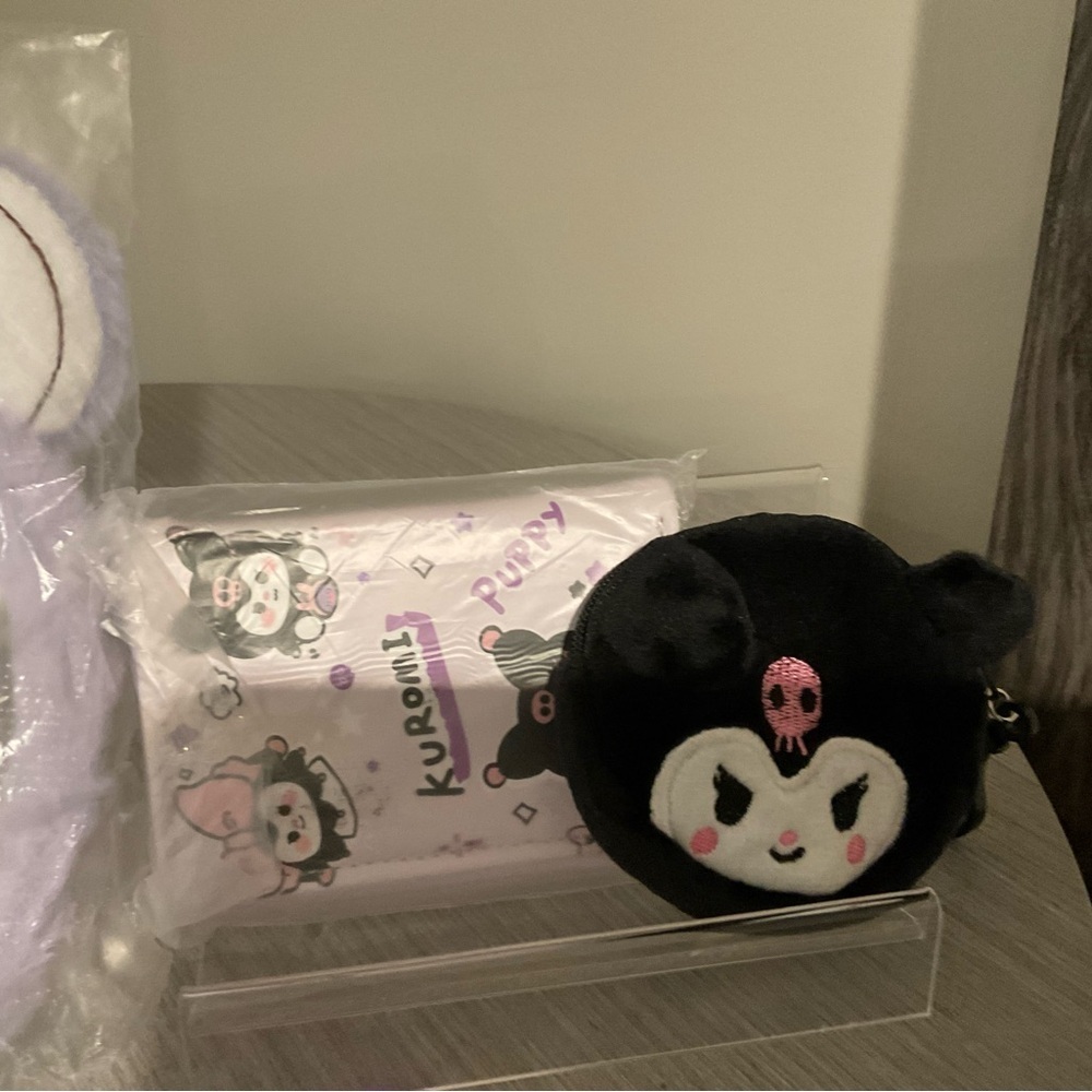 Kuromi 7 piece Bundle - Picture 5 of 7